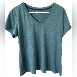 Champion Womens Tee Shirt Size Large Green V Neck Short Sleeve Athletic Top